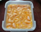 รูปขั้นตอนการทำที่ 3 ของ สุกี้ต้มยำ หมู ไก่