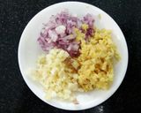 Hình bước làm 2 của món Mực sốt ớt