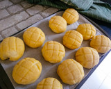 Foto langkah ke 6 dari resep Melon Pan.