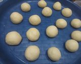 Foto langkah ke 5 dari resep Pizza mini empuk.