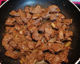 Foto del paso 3 de la receta: Hígados de pollo con ajos tiernos