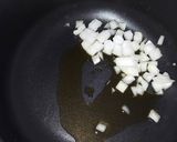 Foto del paso 2 de la receta: Risotto de hongos y pollo