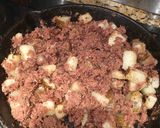 A picture of step 4 of Fried Corn Beef and Potatoes.