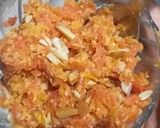 A picture of step 4 of Moong dal ka halwa.