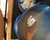 Foto del paso 2 de la receta: Pozole rojo de cerdo