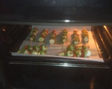 Foto del paso 2 de la receta: Brochetas de pulpo y verduras al horno