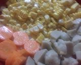 Foto langkah ke 2 dari resep Sup Ceker Ayam & Bakso.