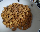 A picture of step 1 of Dryfruit chiwda.