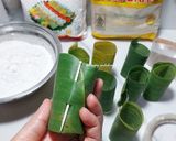 Foto langkah ke 1 dari resep Kue Putu Bambu (Dengan Cetakan Daun Pisang).