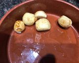A picture of step 3 of Gachas Manchegas.