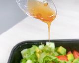 Hình bước làm 3 của món Salad cá hồi + sốt dấm tỏi (eat clean)