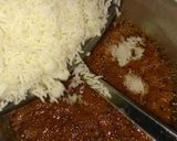 A picture of step 4 of Gur waly chawal.
