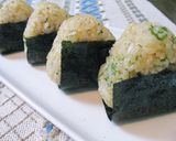 A picture of step 5 of Wasabi and Shiso Rice Balls (Onigiri).