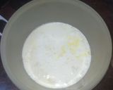 Foto del paso 3 de la receta: Semifrío de cuajada de limón con base de almendrados y fresas