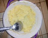 A picture of step 2 of Creamy mashed potatoes.