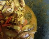 Gambar langkah 2 resipi Sotong Kacang Panjang Goreng Kicap.