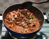 A picture of step 8 of Magic masala Muttor mushroom recipe.