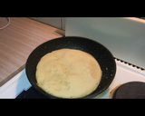 A picture of step 4 of Fluffy pancakes no egg.