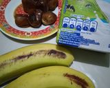 Foto langkah ke 1 dari resep Smoothie pisang kurma.