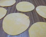Foto del paso 2 de la receta: Vareniques de Ricota en Salsa de Manteca y Salvia