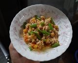 Hình bước làm 3 của món Thịt xay nấu trứng gà và cà chua