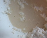 Foto del paso 3 de la receta: Tarta de queso gallega (exquisiña)