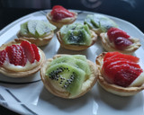 Foto del paso 5 de la receta: Tartaletas de crema pastelera y fruta