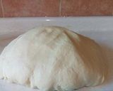 A picture of step 1 of Rosca de Reyes Filled with Cream and Fruit.