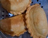 Foto langkah ke 11 dari resep Kulit Pastel Tanpa Telur Isi Makaroni Kentang Wortel Telur.