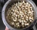 Hình bước làm 1 của món Xôi bắp
