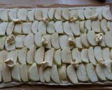 A picture of step 7 of Vickys Vanilla Apple Tart, GF DF EF SF NF.
