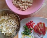 Foto langkah ke 2 dari resep 40. Tumis Toge dan Tahu.