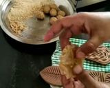 ठेकुआ (thekua recipe in Hindi) रेसिपी चरण 2 फोटो