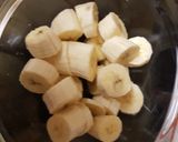 A picture of step 1 of My Toffee & Banana Dessert. 🤗🤗🤗🤗.