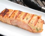 Majonézes-mustáros grillezett lazac recept fázis 6 fotója