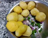 A picture of step 1 of Aloo & Payaj paratha(Tasty veggies paratha).
