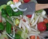 Foto del paso 6 de la receta: Verduras en escabeche🫑🍅🧅🥕