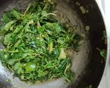 तांदुळसाची भाजी (Tandulja Bhaji Recipe In Marathi) रेसिपी स्टेप 3 फोटो 