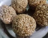 તલના લાડુ(Tal na laddu recipe in Gujarati) રેસીપી સ્ટેપ4ફોટો