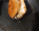 A picture of step 6 of Mumbai Style Masala Pav.