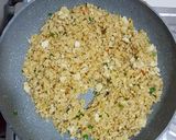 Foto langkah ke 4 dari resep Nasi goreng Telur.