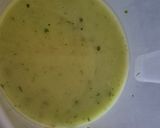 Une image de l'étape 3 de L'huile de chef au basilic éclatante.
