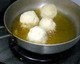 A picture of step 10 of Bread Kofta in White Sause.