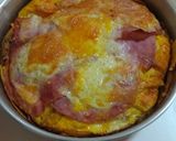 Foto del paso 4 de la receta: Tortilla rellena de jamón y queso