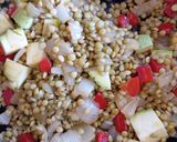 Foto del paso 3 de la receta: Guisito vegano de lentejas y arroz integral orgánico