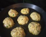 A picture of step 2 of Chana dal chutney Bomb.