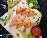 વટાણા અને બટાકા ના પટ્ટી સમોસા (Vatana Bataka Patti Samosa Recipe In Gujarati) રેસીપી સ્ટેપ5ફોટો