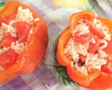 Foto del passaggio 2 della ricetta Peperoni ripieni con insalata di riso