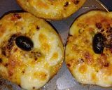 A picture of step 8 of Baked cheesy potato boat with loaded paneer and mushroom.