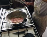 A picture of step 1 of Ham and Cheese Rolls Bread.